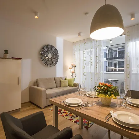 Private Living Lejlighedshotel 4*