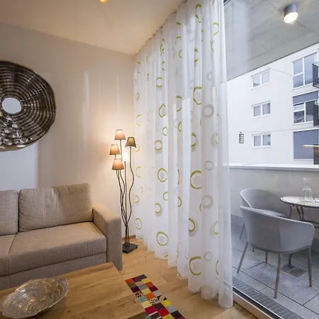 Ξενοδοχείο με διαμερίσματα Private Living