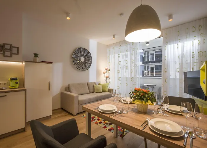 Private Living Aparthotel 4*